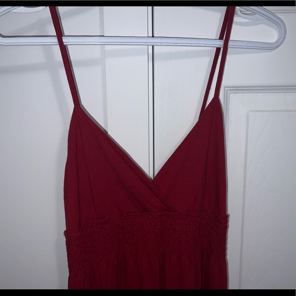 Red summer dress - Picture 2 of 3